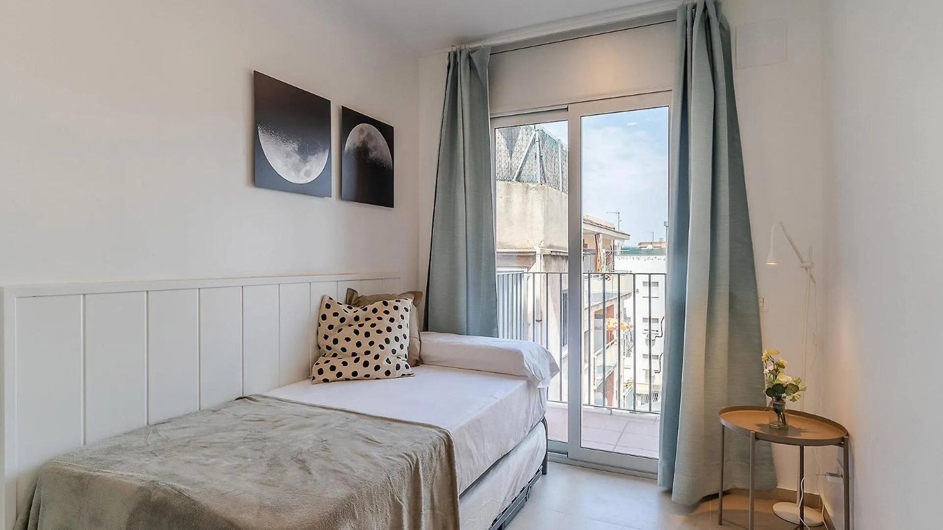 4236 - Ab Santa Coloma III Apartman Barcelona